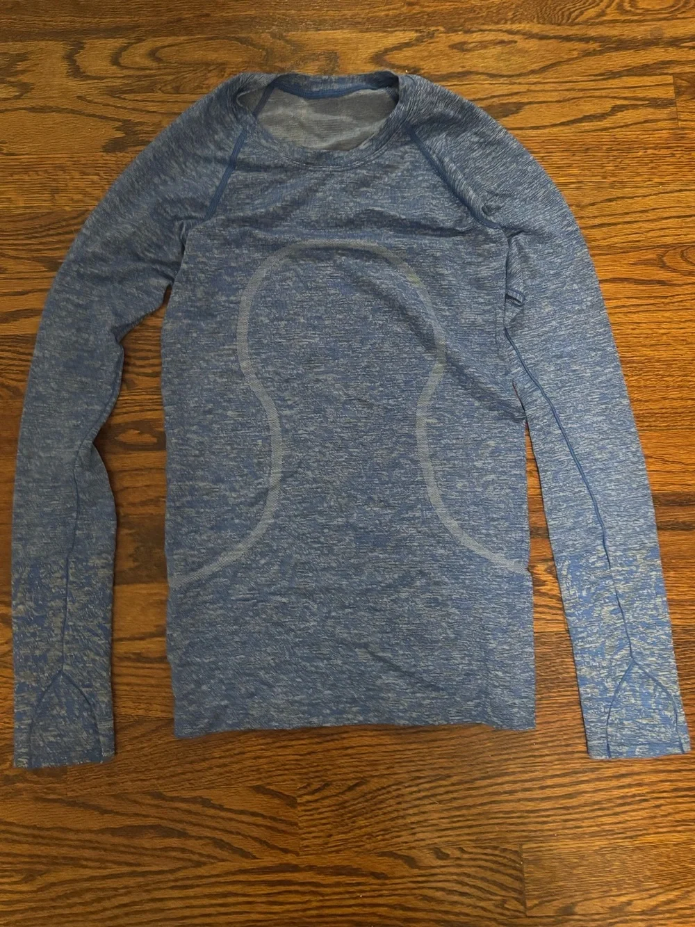 Lululemon Women’s Blue Seamless Performance Long Sleeve Size 2